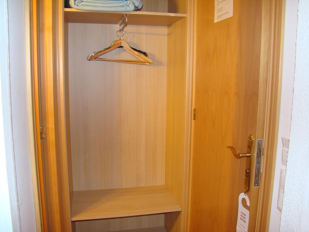 Hostal Platja Cambrils Exterior foto
