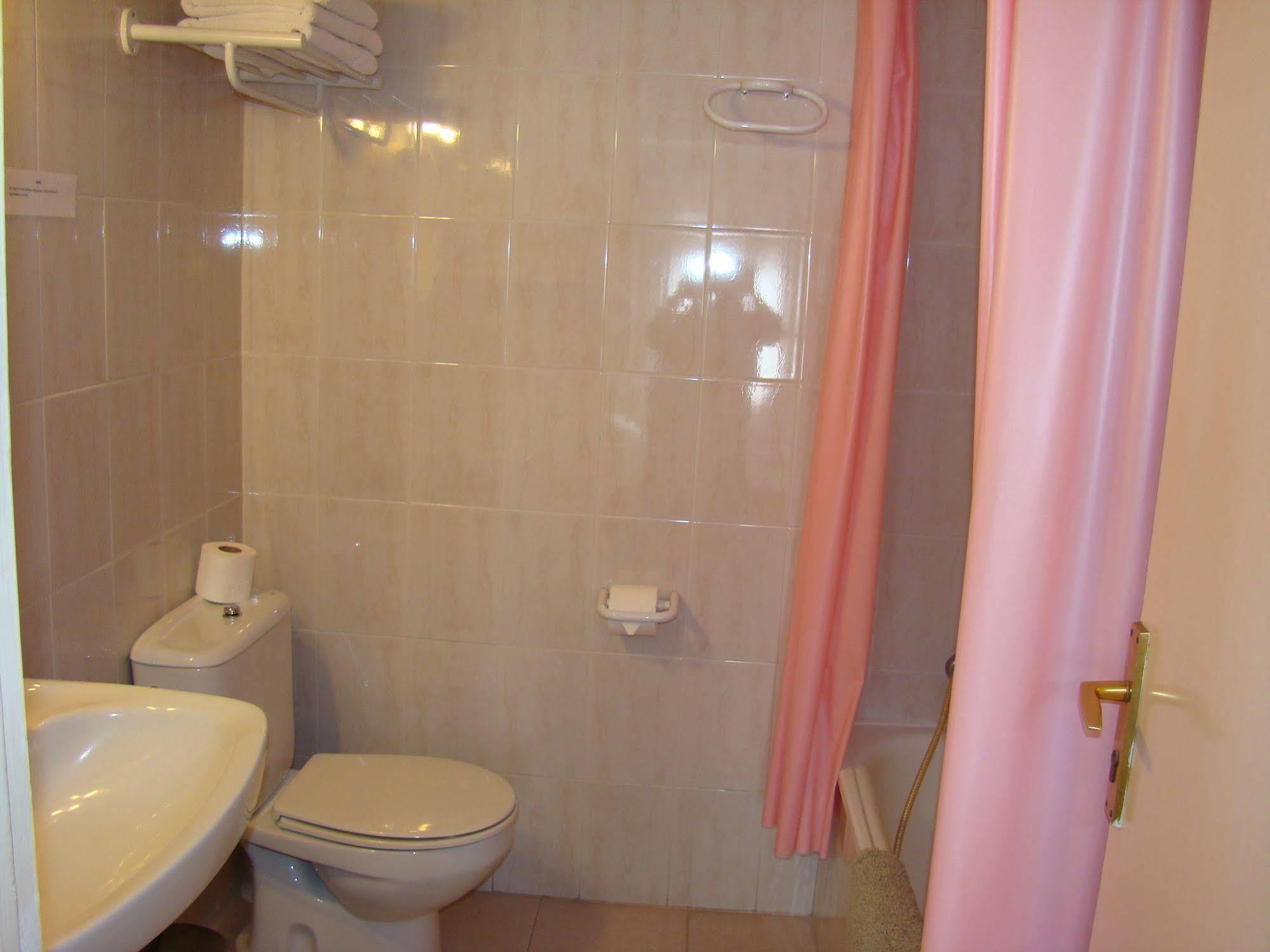 Hostal Platja Cambrils Exterior foto