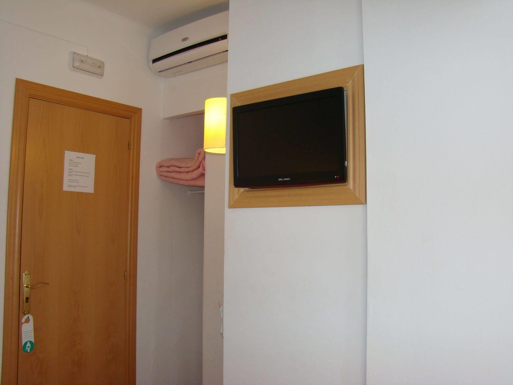 Hostal Platja Cambrils Exterior foto